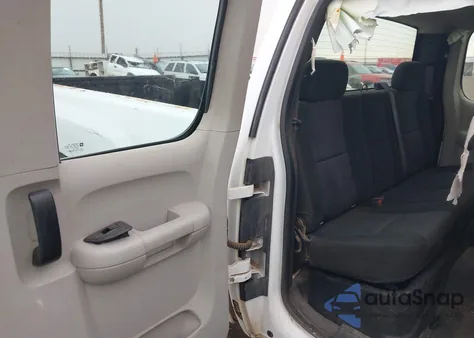 2011 Chevrolet Silverado 1500 Work Truck z USA, uszkodzony, nr VIN 1GCRCPE02BZ222537